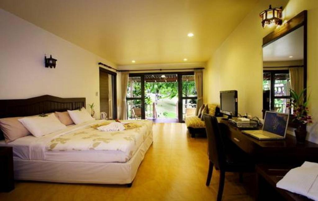 Banraya And 3* Phuket