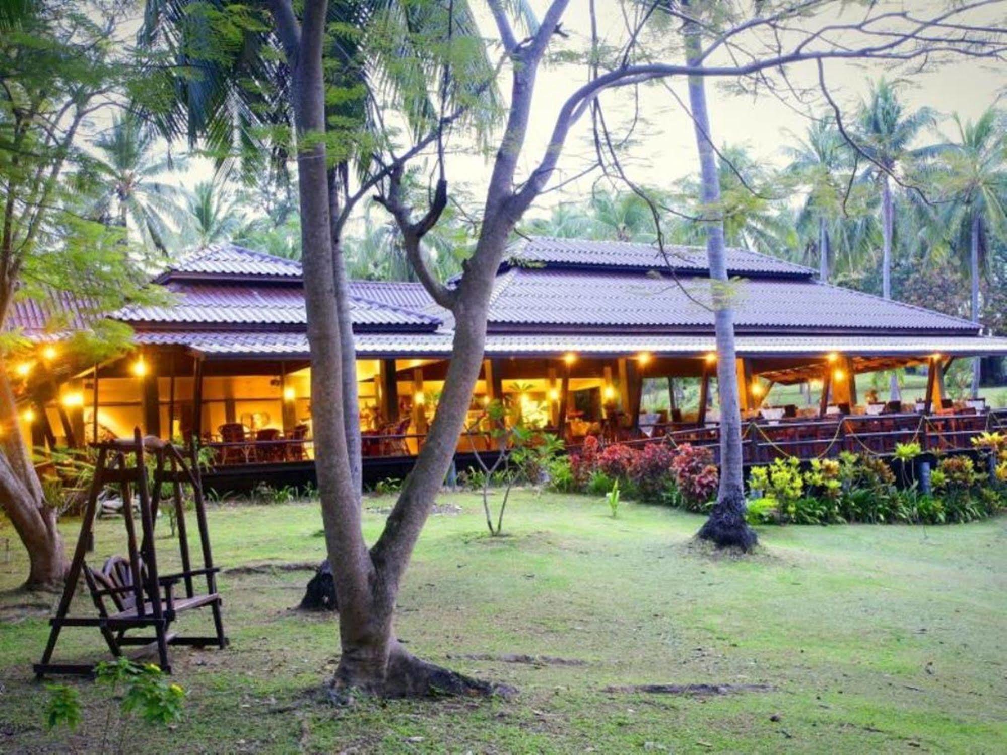 Hotel Banraya And Phuket